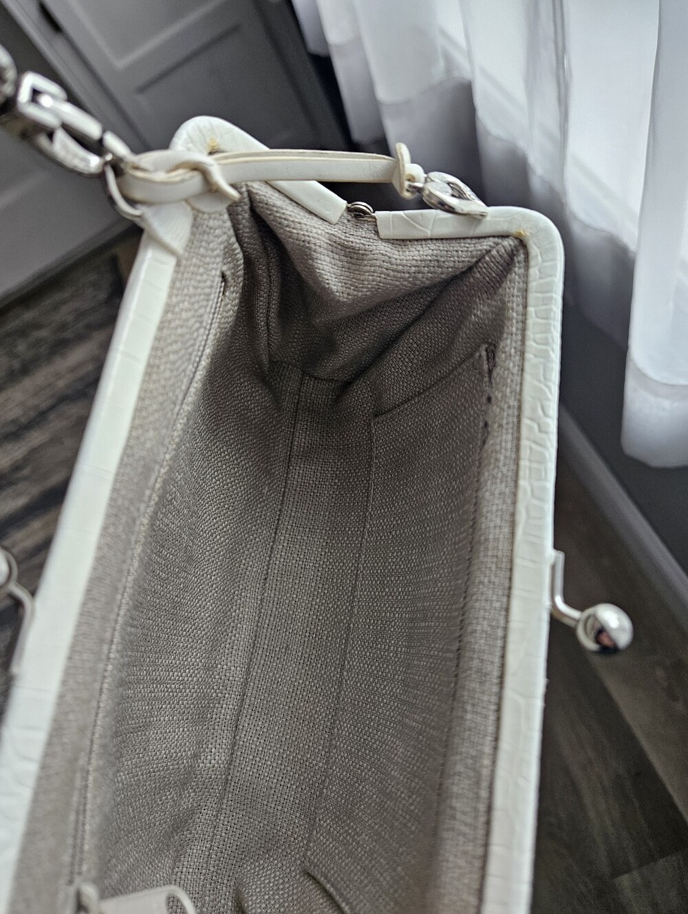 Brighton Woven Leather & Linen Kiss Lock Satchel  Mini Bag Cream /White Vintage - Picture 9 of 13